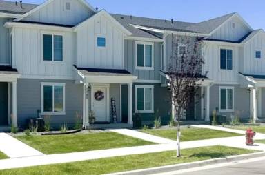 Main picture of 1215 E 1775 N