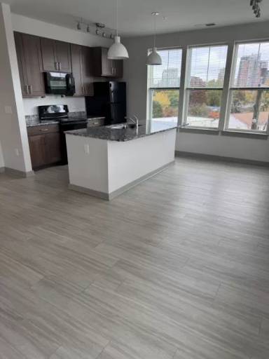 Main picture of 2317 Huntington Ave