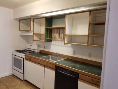 Main picture of 2309 N Treat Ave