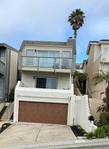 Main picture of 976 Santa Ana St