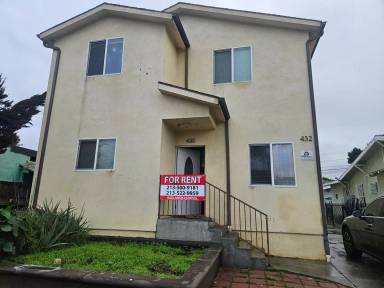 Main picture of 8315 1/2 Avalon Blvd