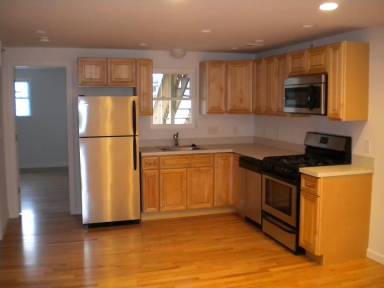Main picture of 645 Saratoga St