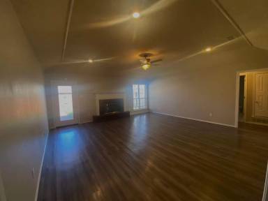 Main picture of 9803 Beaufort Ave