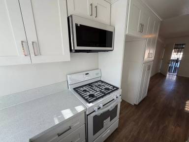 Main picture of 311 Griswold Ave