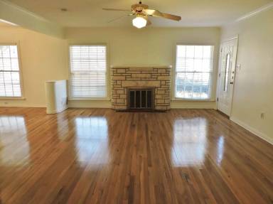 Main picture of 3425 Westcliff Rd S