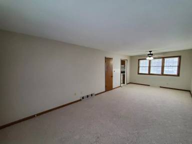 Main picture of Crescent Drive 2105 - 3