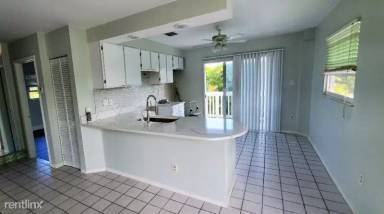 Main picture of 564 NE 27th Ct