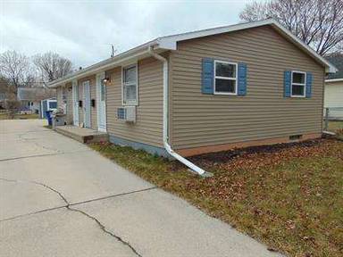 Main picture of 1241 Dousman St