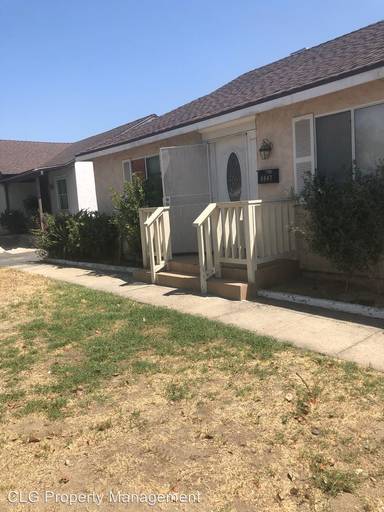 Main picture of 8847 Bennett Ave