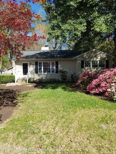 Main picture of 8209 Hood Dr