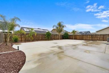 Main picture of 2248 W Bristol Ln