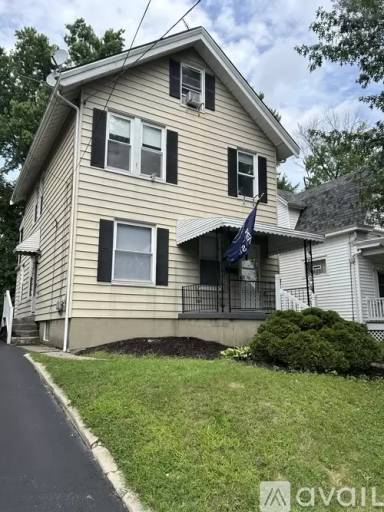 Main picture of 3100 Markbreit Ave