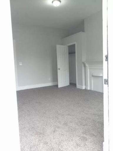 Main picture of 2722 Slevin St