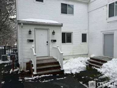 Main picture of 7 Williston Rd