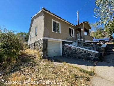 Main picture of 534 N 6th St