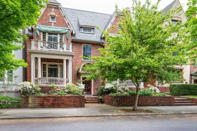 Main picture of 1818 Park Ave