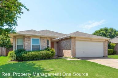 Main picture of 2609 Hidden Valley Dr