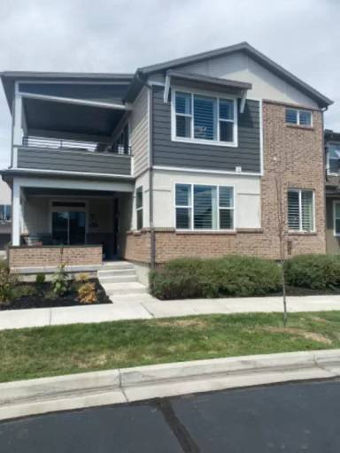 Main picture of 1159 W Jackson Ave