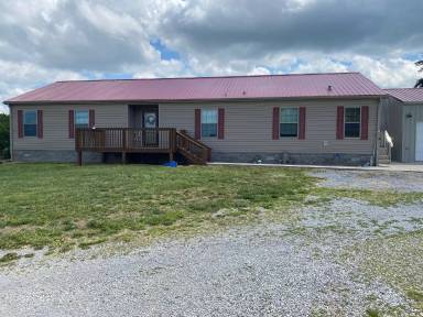 Main picture of 204 Baker Rd