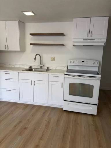 Main picture of 1100 E 4th St
