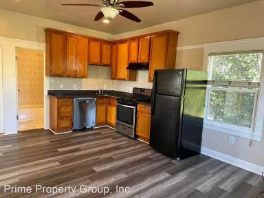 Main picture of 1362 E 27th St