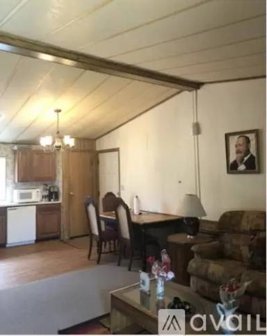 Main picture of 216 N Carpenter St