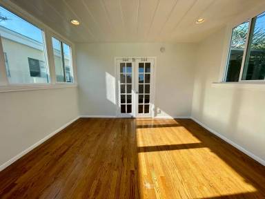 Main picture of 1003 Ashland Ave