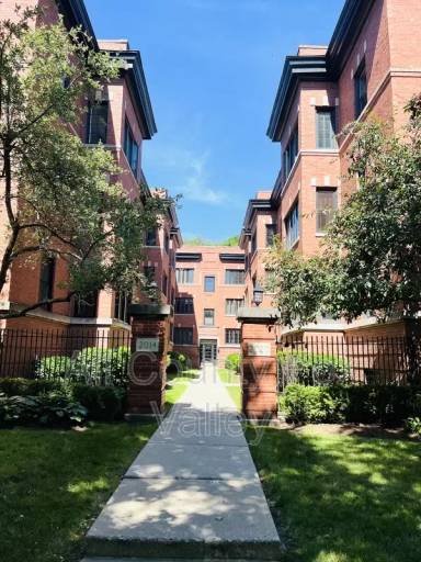 Main picture of 2016 1/2 Sherman Ave