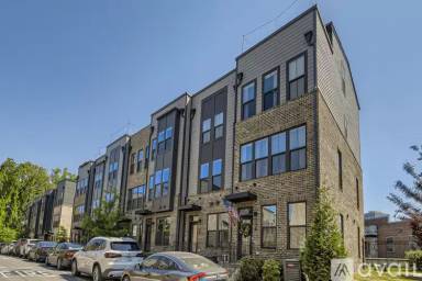 Main picture of 124 Music Hall Way