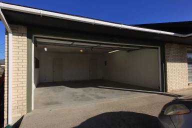 Main picture of 209 Margaret Ln