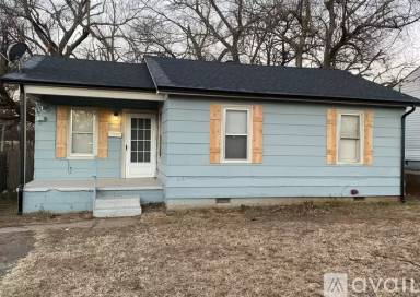 Main picture of 1417 N Page Ave