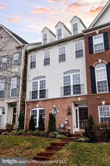 Main picture of 2203 Moores Plains Blvd