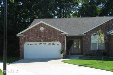 Main picture of 123 Briar Rdg