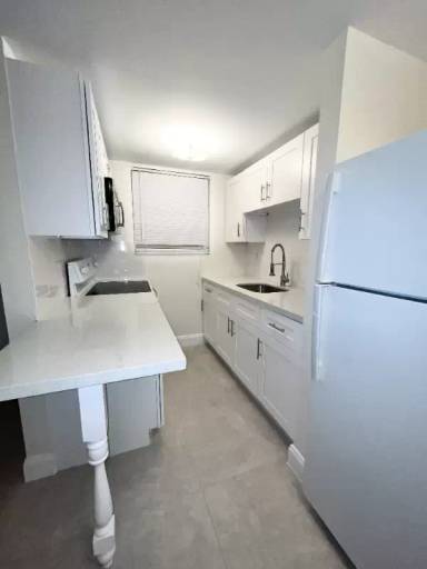 Main picture of 131 Antiquera Ave