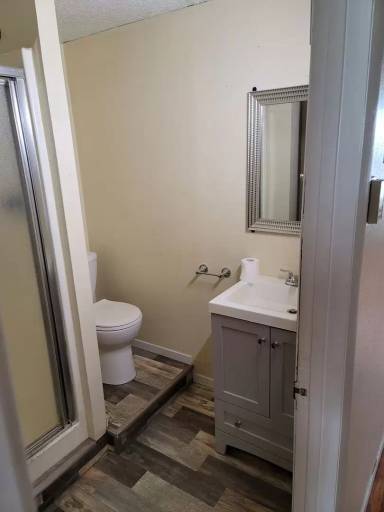 Main picture of 1214 East 1st Street - 6