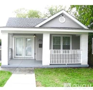 Main picture of 83 Robertson St