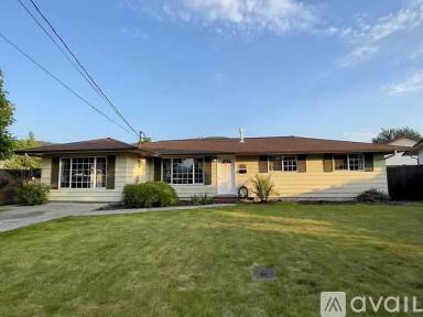 Main picture of 709 Marshall St
