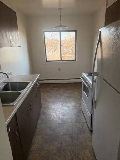 Main picture of 729 Oakdale Ave