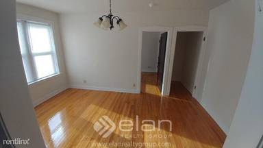 Main picture of 3119 W Foster Ave