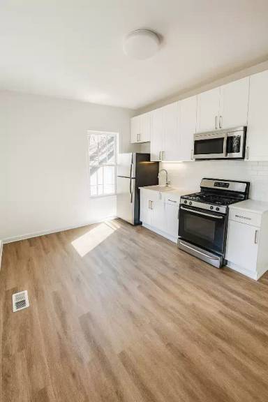 Main picture of 811 Gorsuch Ave
