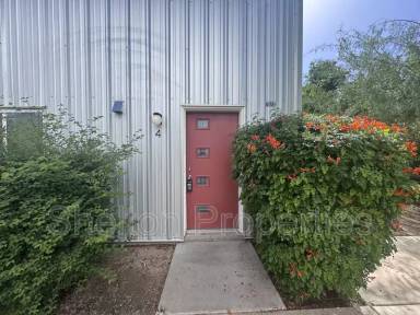 Main picture of 2121 W Hayward Ave