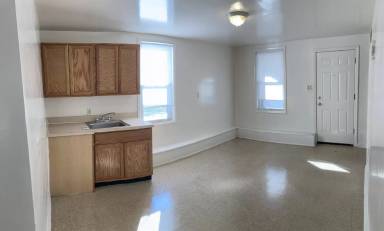 Main picture of 9525 S Ewing Ave