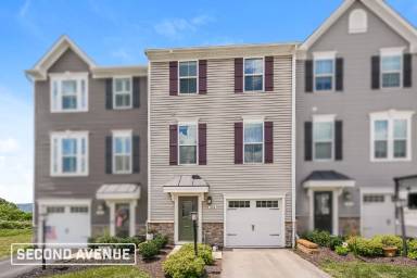 Main picture of 2028 Cade Dr