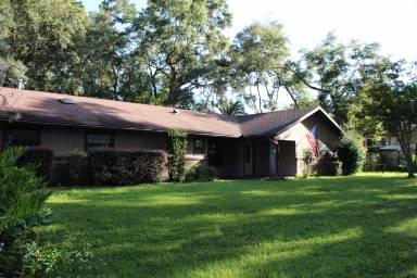 Main picture of 4035 NW 37th Dr
