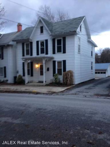 Main picture of 309 E Burd St