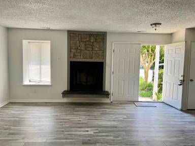 Main picture of 2141 Whispering Sands Ln