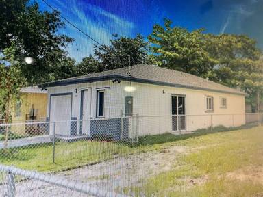 Main picture of 1620 NW 63rd St