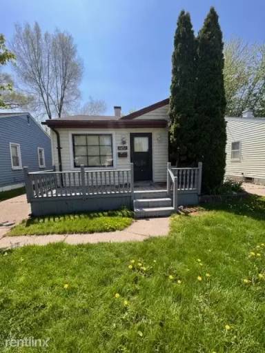 Main picture of 11252 Lozier Ave