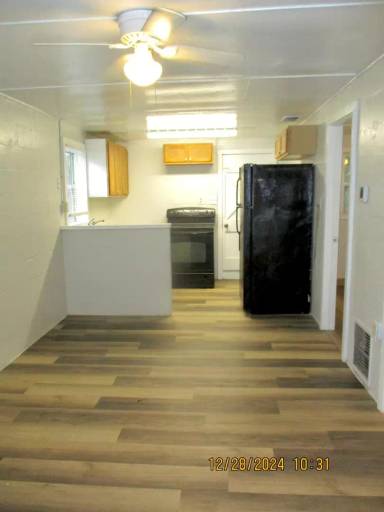 Main picture of 1010 S Clara Ave