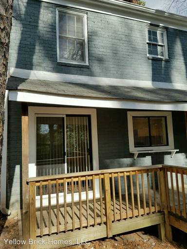 Main picture of 233 Kinsey Ct NE